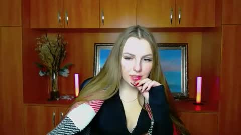 Snapshot of raspberry0101 chatting on October 7, 2:35 pm raspberry0101 online show from October 7, 2:35 pm