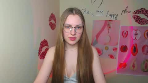 Snapshot of raspberry0101 chatting on March 2, 1:38 pm raspberry0101 online show from March 2, 1:38 pm