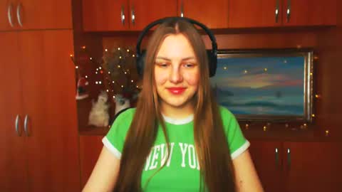 Snapshot of raspberry0101 chatting on March 4, 1:28 pm raspberry0101 online show from March 4, 1:28 pm