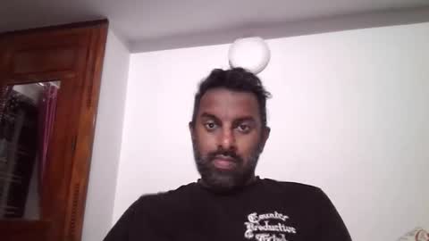 raul2k2 online show from November 11, 2:08 pm