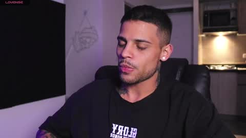 rausch77 online show from February 22, 9:45 am