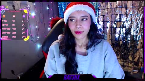   online show from December 20, 9:49 am