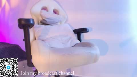   online show from October 16, 11:10 am