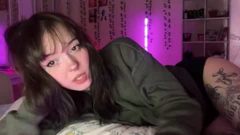 raven_armor online show from June 22, 6:15 pm