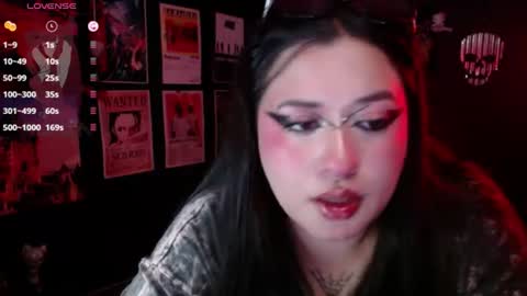 Raven online show from July 9, 9:19 pm