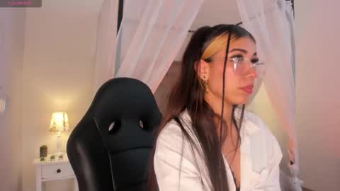 Raven online show from February 24, 9:29 pm