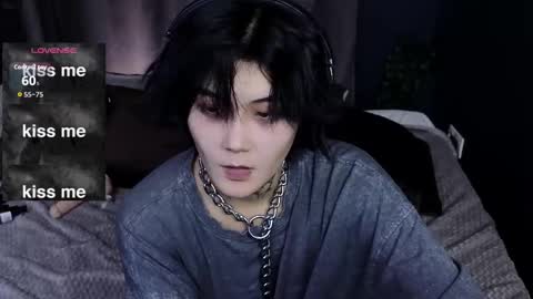 Raven online show from October 8, 4:24 pm