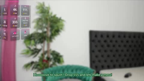 ravensilk_ online show from April 24, 5:31 am