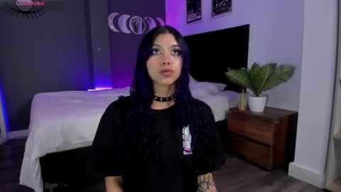 Raven Witch online show from February 27, 9:14 pm