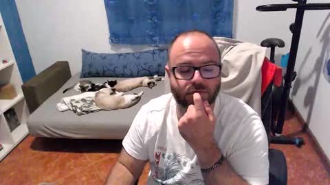 Snapshot of ravingr3d3 chatting on September 28, 1:25 am ravingr3d3 online show from September 28, 1:25 am