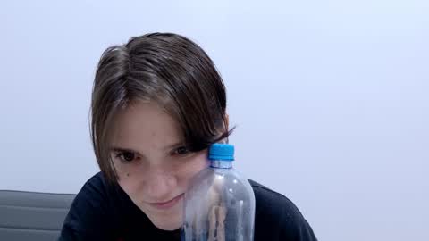 Ray-Ray online show from March 8, 2:04 am