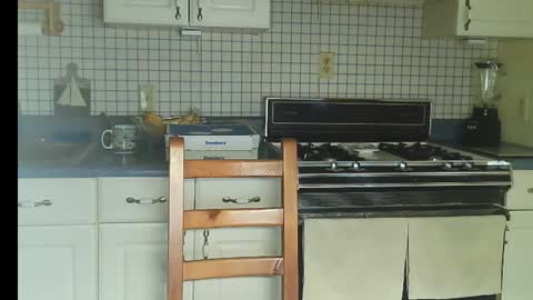 Ray online show from December 21, 9:32 pm