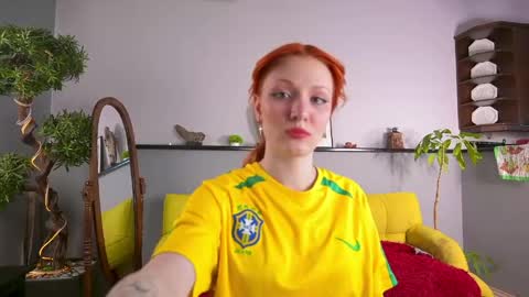 Mary online show from May 15, 2:35 pm