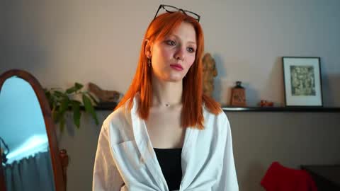 Mary online show from April 25, 4:47 am