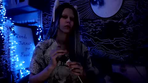 Snapshot of raziel_haze chatting on February 26, 6:19 am Yrriel Strife Candy-Demon Caveboy mr. Cringe online show from February 26, 6:19 am