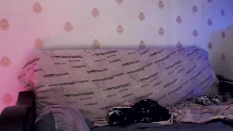  Yrriel Strife Candy-Demon Caveboy mr. Cringe   online show from December 5, 5:17 am