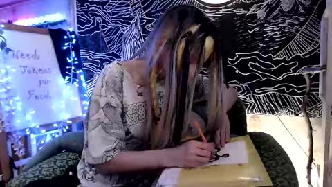Snapshot of raziel_haze chatting on February 25, 12:38 pm Yrriel Strife Candy-Demon Caveboy mr. Cringe online show from February 25, 12:38 pm