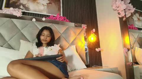 DONCELLA online show from March 31, 8:42 pm