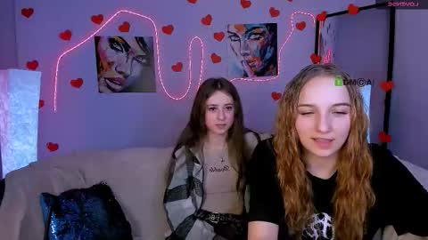 rebecca_smile_ online show from February 12, 8:12 pm