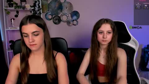 rebecca_smile_ online show from March 19, 1:49 pm