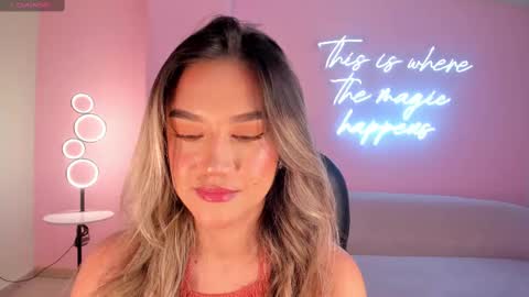 Rebe online show from March 12, 2:52 am