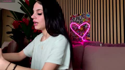 rebeldools online show from April 14, 4:05 am