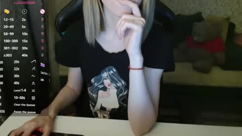 RebesaOlset online show from December 21, 4:24 pm