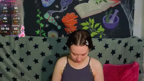 Lara online show from November 11, 8:00 pm