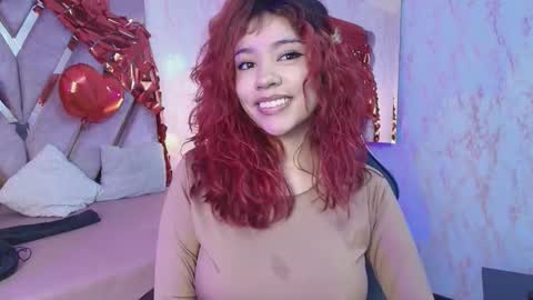 red_pandaa online show from February 15, 4:04 am