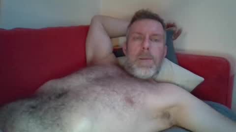 Red online show from December 21, 3:20 pm