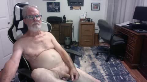 Daddy G online show from June 5, 3:13 am