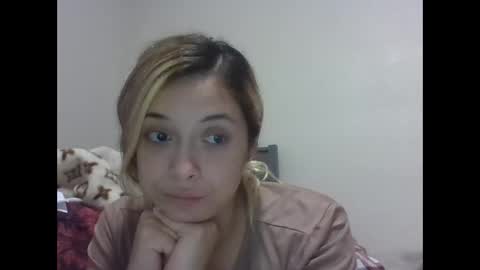 reddwaxx online show from March 4, 3:20 pm