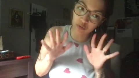 redqueen9 online show from June 13, 11:59 pm