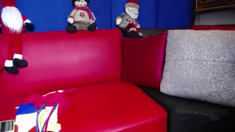 MIA online show from December 22, 6:47 pm