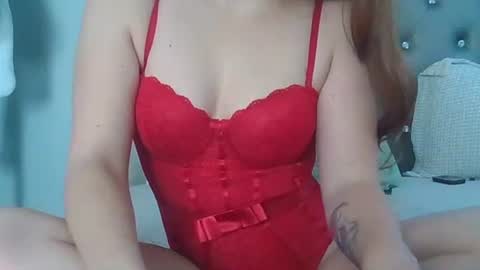 redrubyred online show from October 27, 4:40 pm