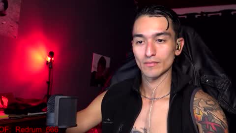 Snapshot of redrum_696 chatting on September 13, 5:48 pm Red online show from September 13, 5:48 pm