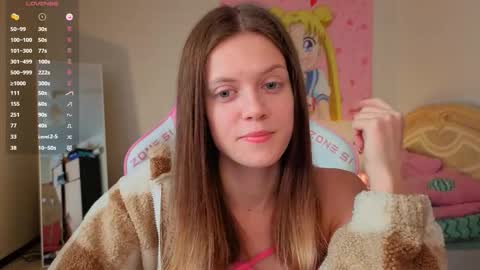 Lucy online show from December 16, 9:59 am