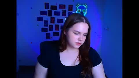 Reina online show from March 20, 6:57 pm