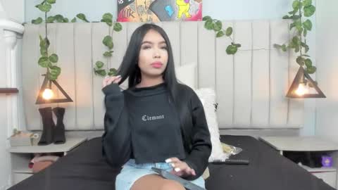 Reishell ross online show from March 3, 5:09 pm