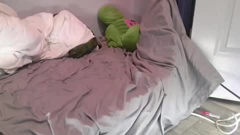 remshotdt online show from March 1, 7:59 pm