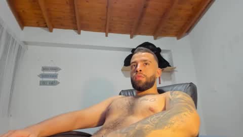 Snapshot of remy_sten chatting on February 20, 3:34 am Rmy Steen online show from February 20, 3:34 am