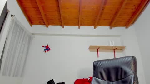 Snapshot of remy_sten chatting on September 25, 1:12 am Rmy Steen online show from September 25, 1:12 am