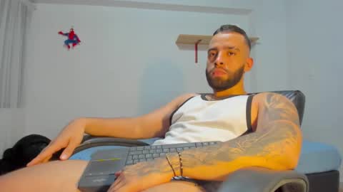 Snapshot of remy_sten chatting on September 11, 2:02 am Rmy Steen online show from September 11, 2:02 am
