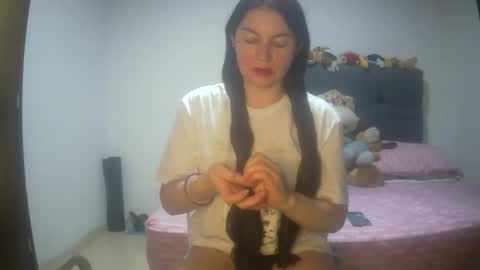 Snapshot of renata_hot1 chatting on October 3, 2:10 am renata_hot1 online show from October 3, 2:10 am