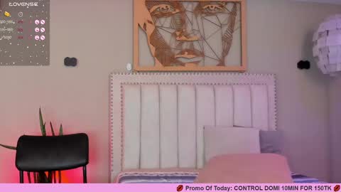 Snapshot of renataruiz_rr chatting on February 27, 3:15 pm online show from February 27, 3:15 pm