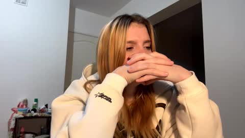 Tiffany online show from February 11, 11:19 pm