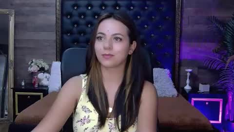 renesmesweet online show from October 2, 11:31 am