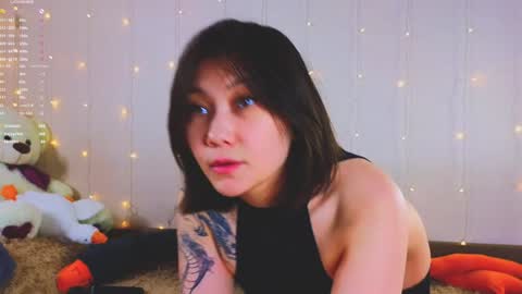 Snapshot of renochka chatting on February 8, 1:54 pm renochka online show from February 8, 1:54 pm