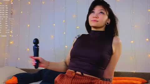 Snapshot of renochka chatting on January 27, 3:28 pm renochka online show from January 27, 3:28 pm