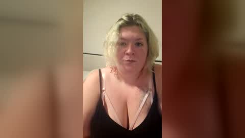 responsibledoll online show from June 22, 1:55 am